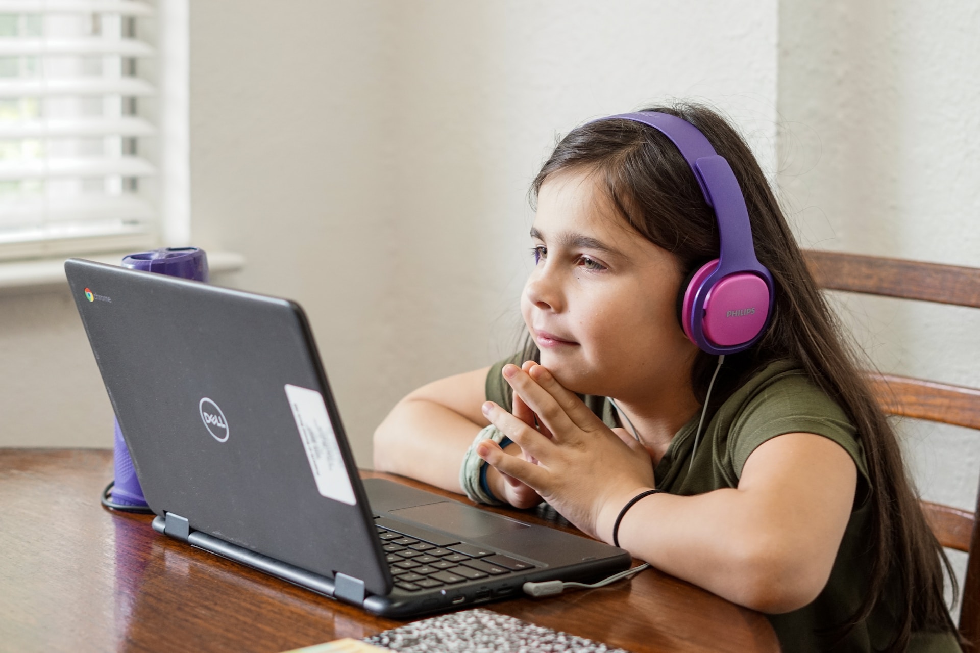 A girl having an online class